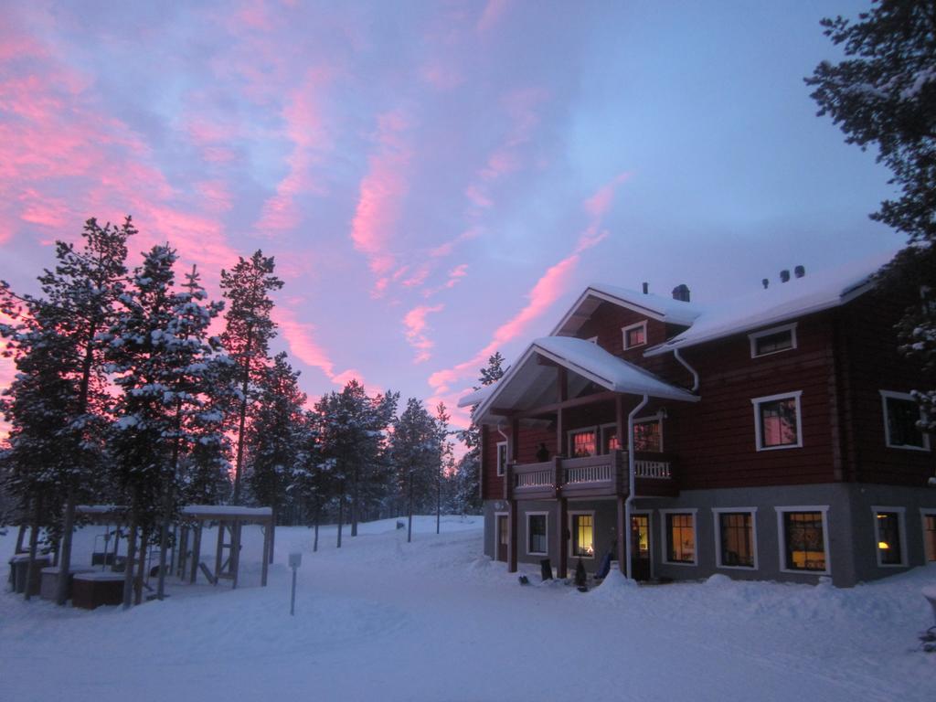 Guesthouse Husky Ivalo Buitenkant foto